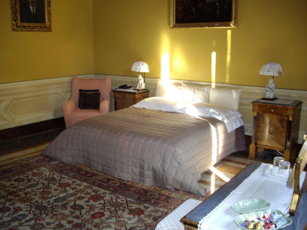 Villa Benni B&B Bolonya Oda fotoğraf