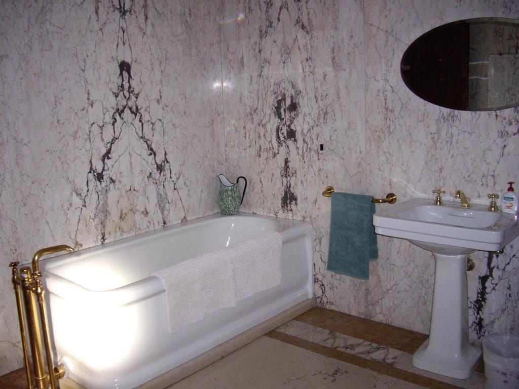 Villa Benni B&B Bolonya Oda fotoğraf